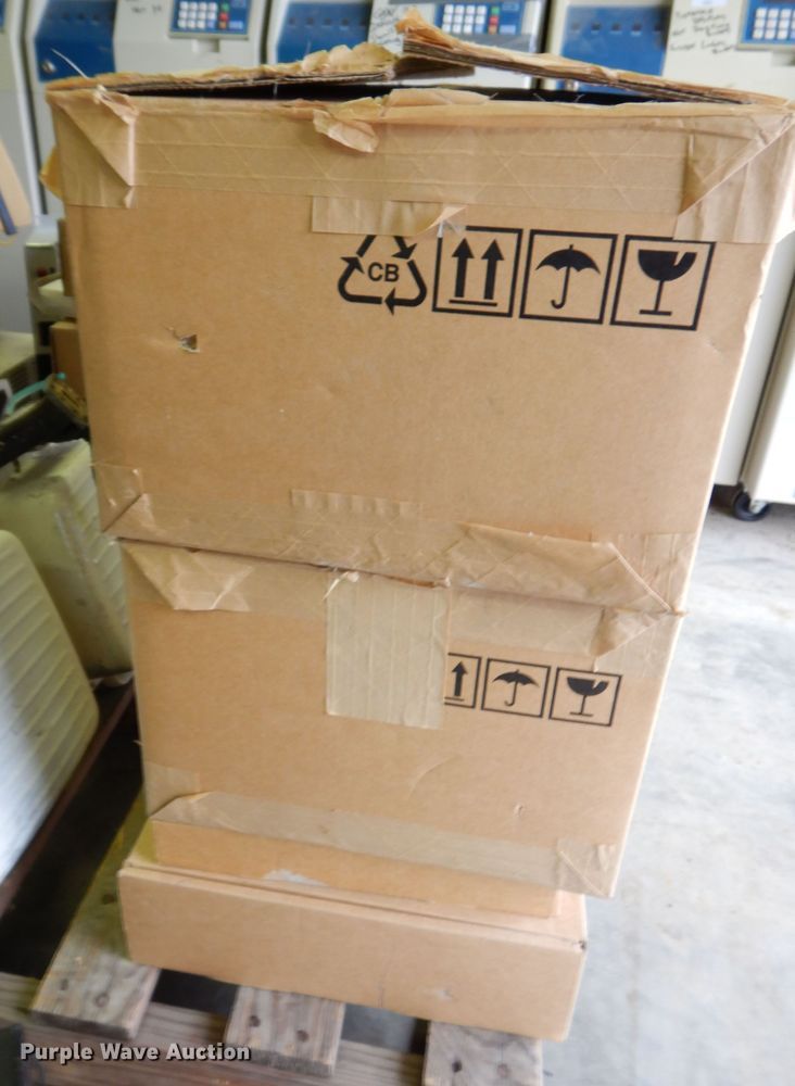 image for item MP9473 (2) Alcatel MX9500 microwave radios