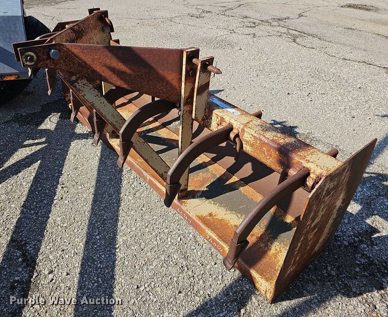 image for item MP9483 Land Pride BB2572  6'W box blade