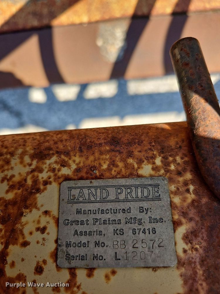 image for item MP9483 Land Pride BB2572  6'W box blade