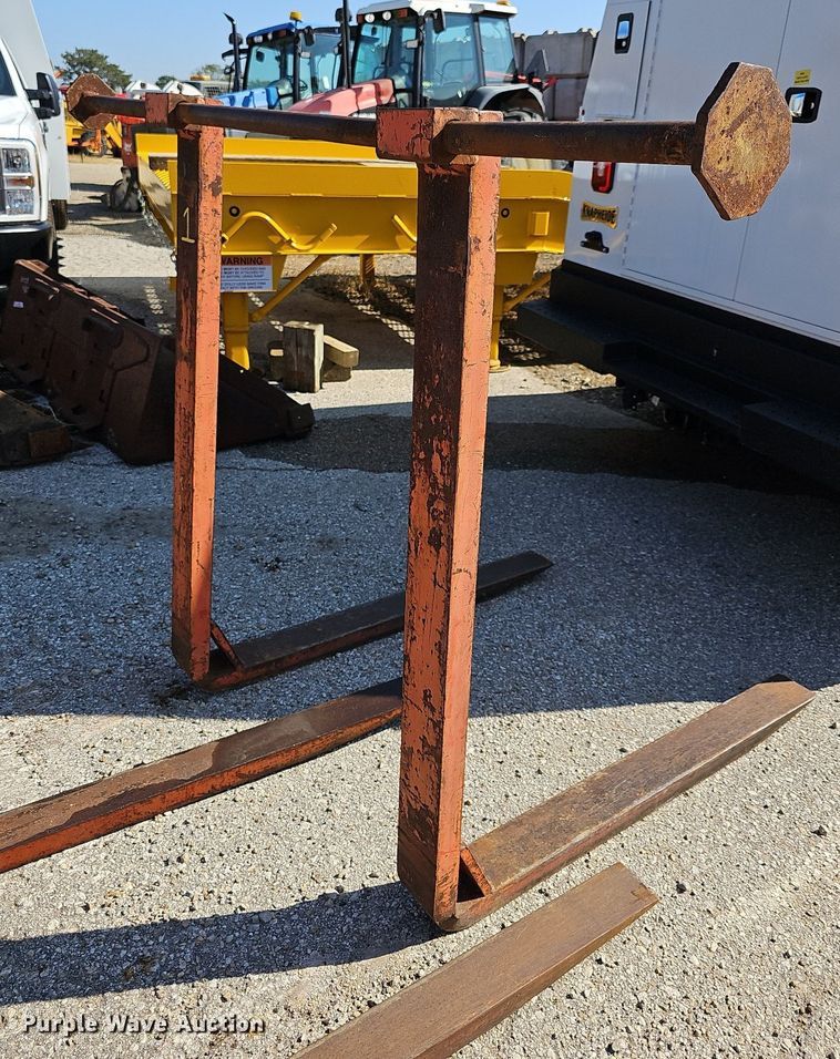 image for item MP9486 42"L forks