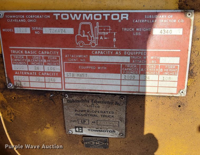 image for item MP9490 2001 Caterpillar Towmotor 392S  forklift