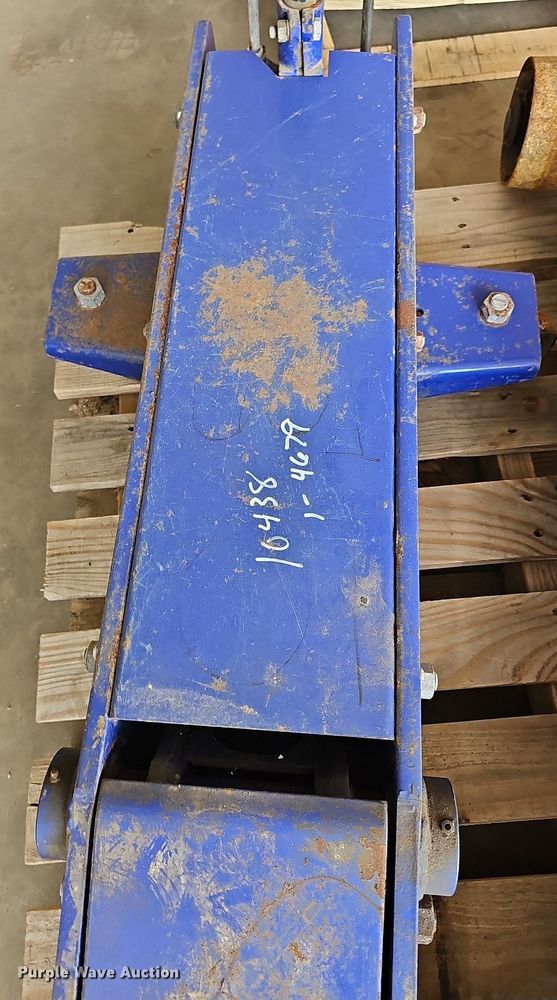 image for item MP9491 (2) Westward floor jacks