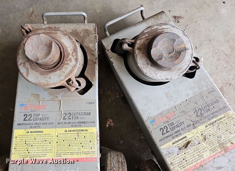 image for item MP9495 (2) OTC Stringer bottle jacks