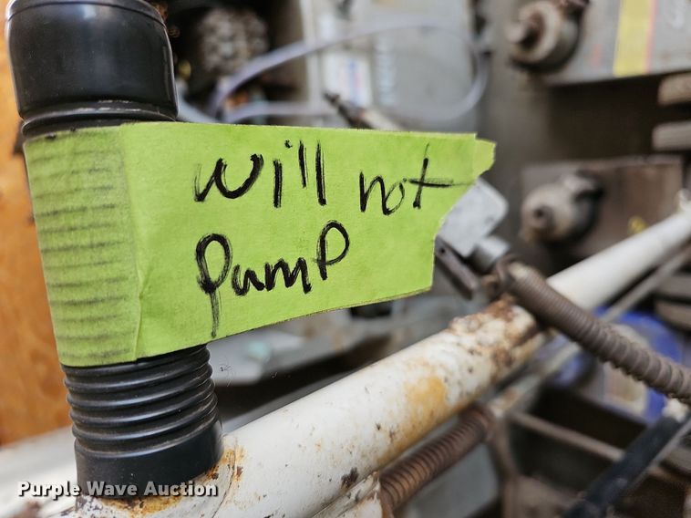 image for item MP9496 (2) bottle jacks