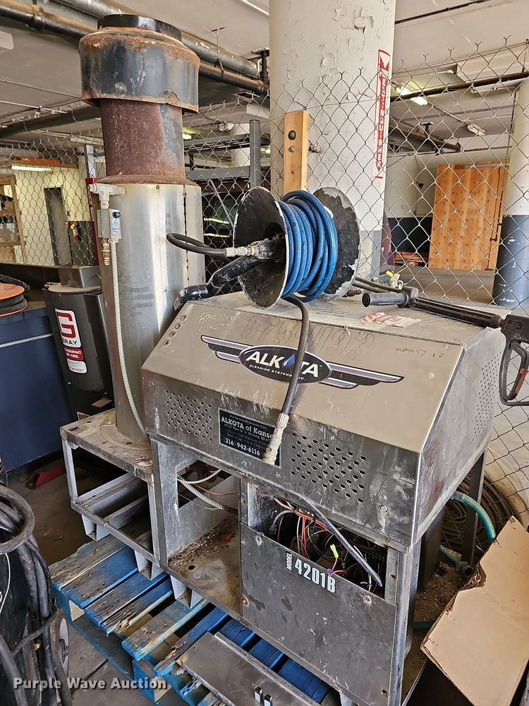 image for item MP9497 (2) Alkota hot pressure washers