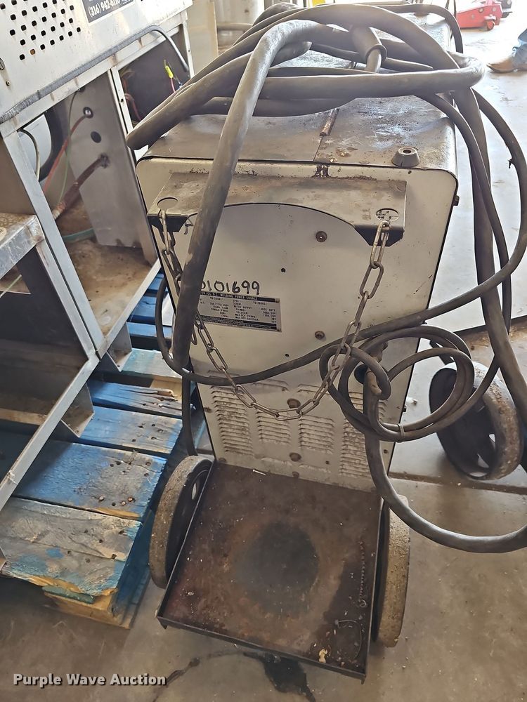 image for item MP9498 (2) welders