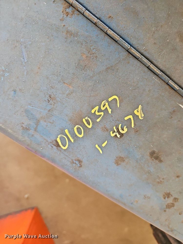 image for item MP9498 (2) welders