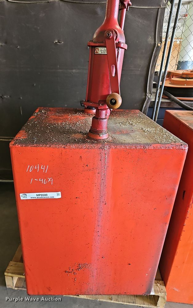 image for item MP9500 Oil tank