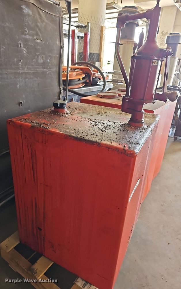 image for item MP9500 Oil tank