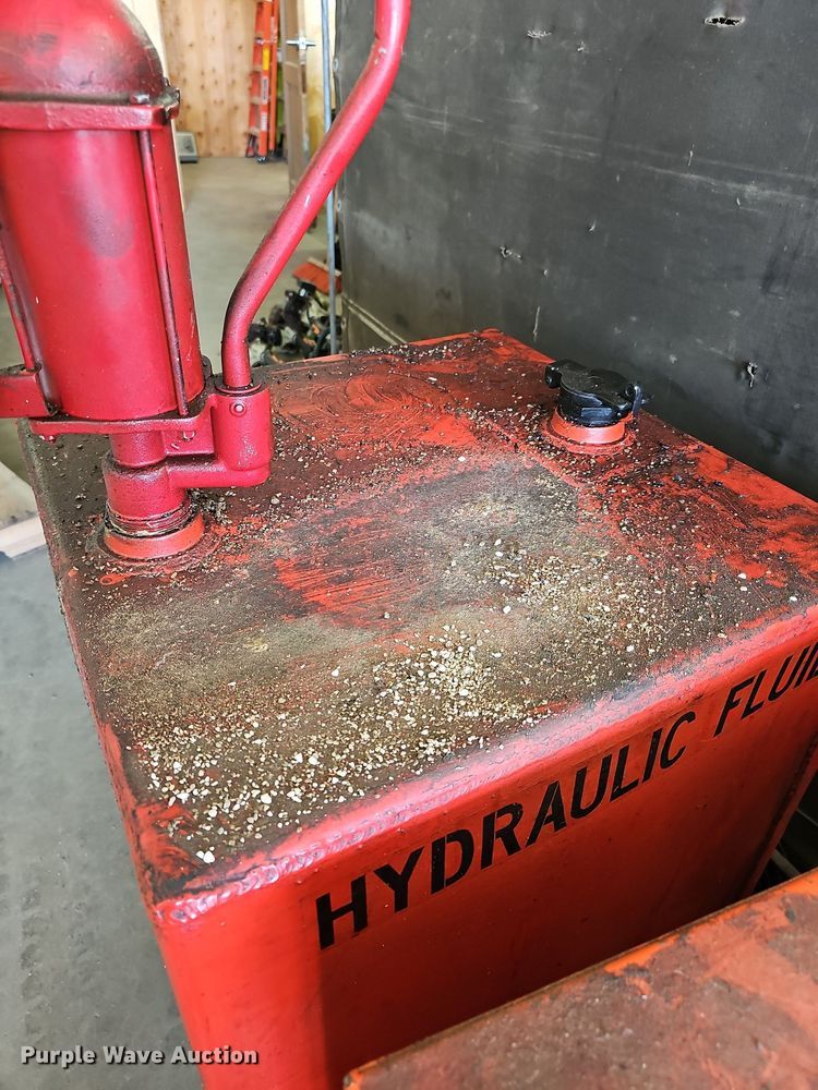 image for item MP9500 Oil tank