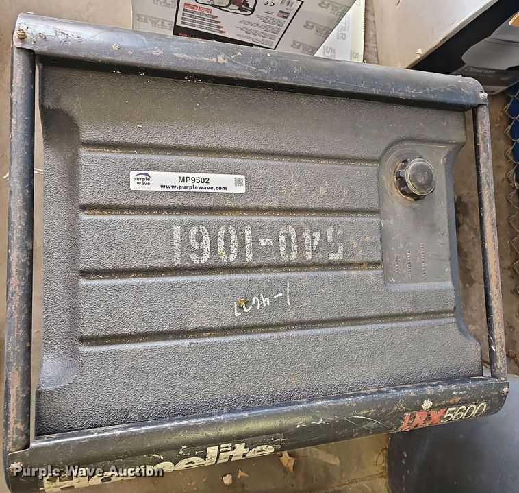 image for item MP9502 2001 Homelite LRXE5600  generator