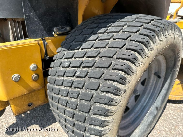 image for item NF9132 2004 Hustler Z  ZTR lawn mower