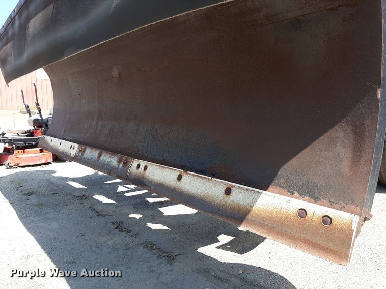 image for item NF9133 2003 Sterling LT7501  dump truck