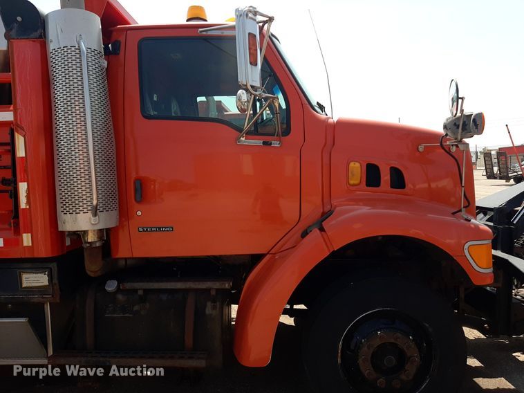 image for item NF9133 2003 Sterling LT7501  dump truck
