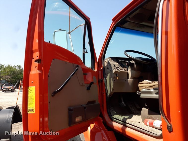 image for item NF9133 2003 Sterling LT7501  dump truck