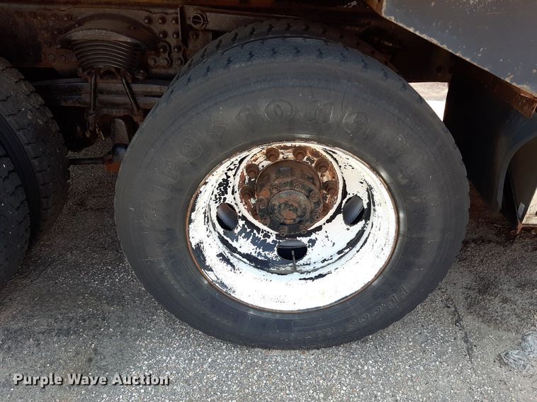 image for item NF9133 2003 Sterling LT7501  dump truck