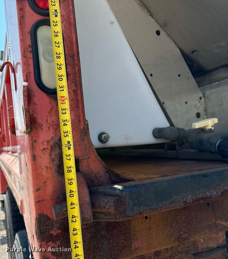 image for item NF9134 2003 Sterling LT7501  dump truck