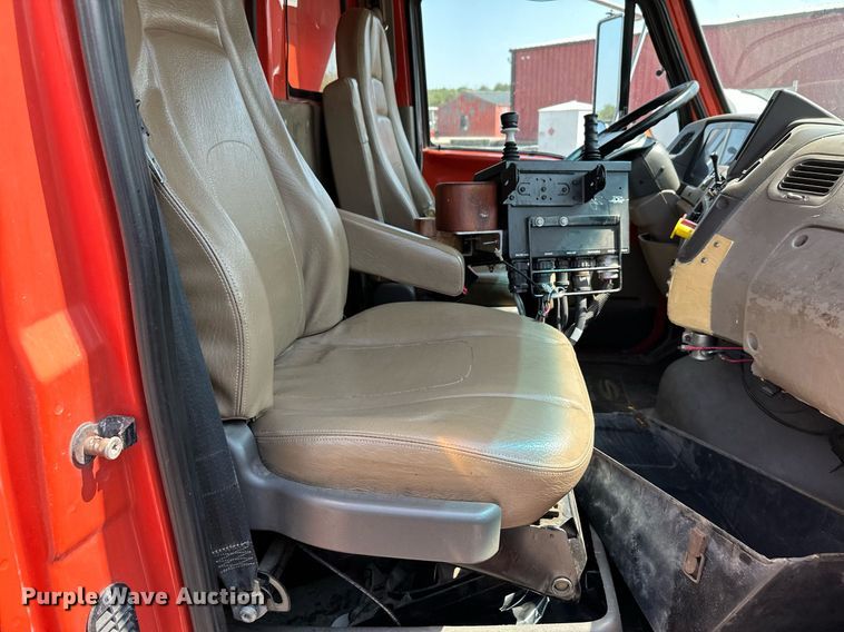 image for item NF9134 2003 Sterling LT7501  dump truck