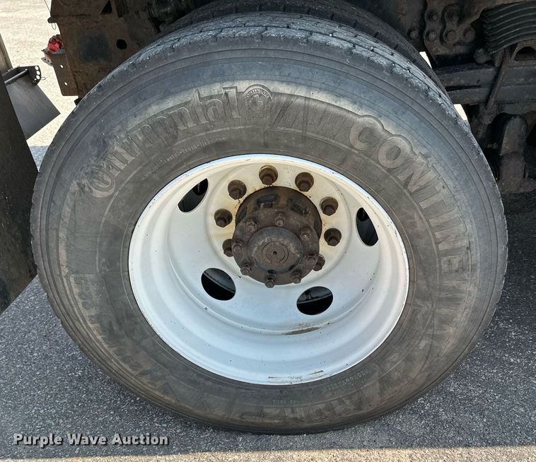 image for item NF9134 2003 Sterling LT7501  dump truck