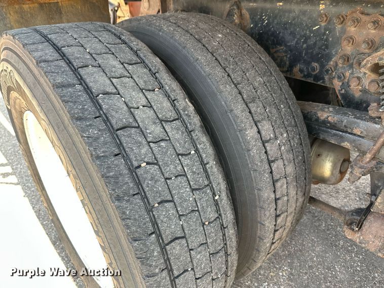 image for item NF9134 2003 Sterling LT7501  dump truck