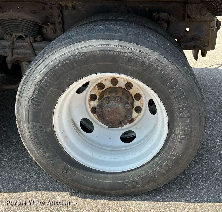 image for item NF9134 2003 Sterling LT7501  dump truck