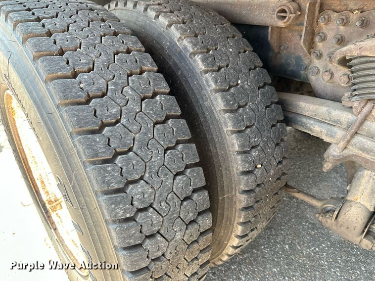 image for item NF9134 2003 Sterling LT7501  dump truck