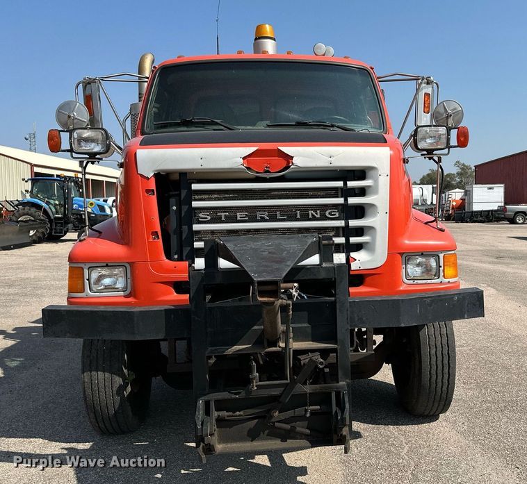 image for item NF9138 2003 Sterling LT7501  dump truck
