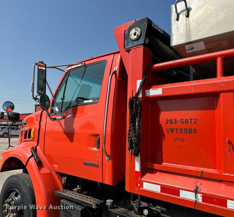 image for item NF9138 2003 Sterling LT7501  dump truck