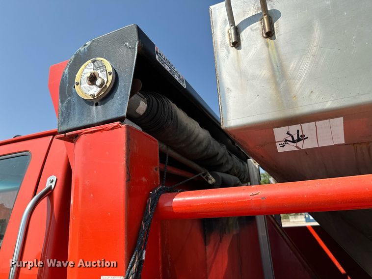 image for item NF9138 2003 Sterling LT7501  dump truck