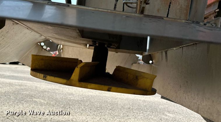 image for item NF9138 2003 Sterling LT7501  dump truck