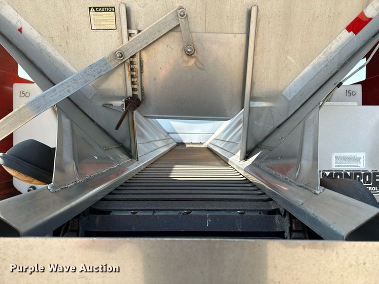 image for item NF9138 2003 Sterling LT7501  dump truck