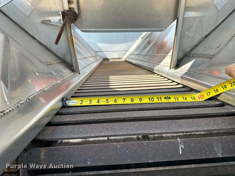 image for item NF9138 2003 Sterling LT7501  dump truck