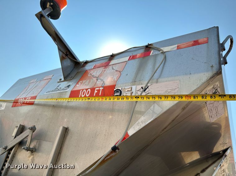 image for item NF9138 2003 Sterling LT7501  dump truck