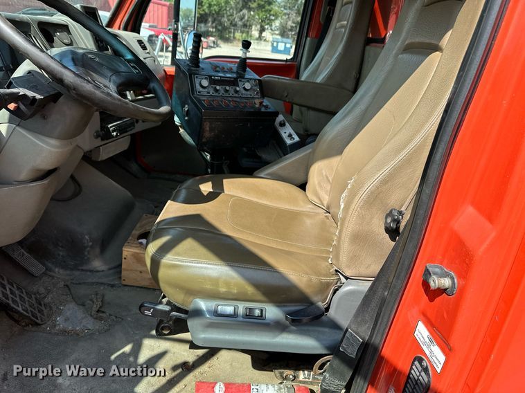 image for item NF9138 2003 Sterling LT7501  dump truck