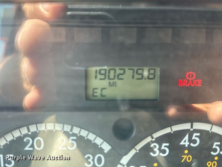 image for item NF9138 2003 Sterling LT7501  dump truck