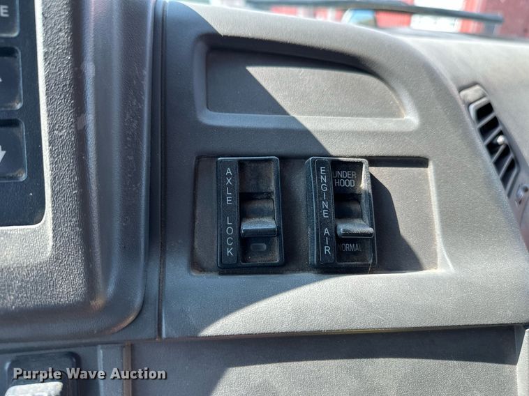 image for item NF9138 2003 Sterling LT7501  dump truck