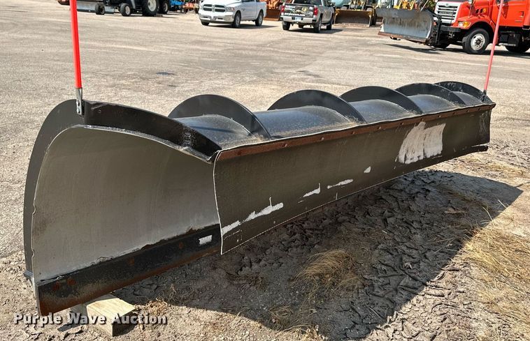 image for item NF9138 2003 Sterling LT7501  dump truck