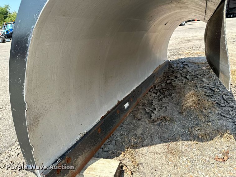 image for item NF9138 2003 Sterling LT7501  dump truck