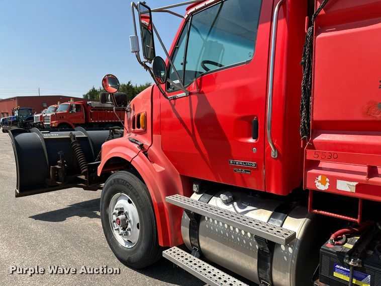 image for item NF9139 2009 Sterling LT7501  dump truck
