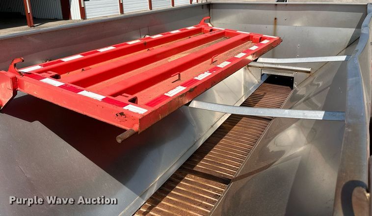 image for item NF9139 2009 Sterling LT7501  dump truck