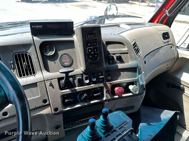 image for item NF9139 2009 Sterling LT7501  dump truck