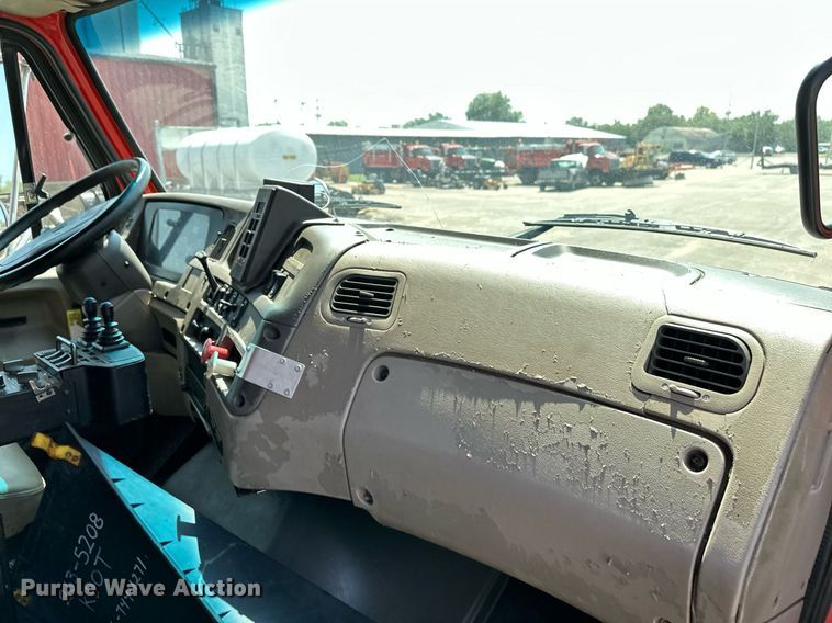 image for item NF9139 2009 Sterling LT7501  dump truck