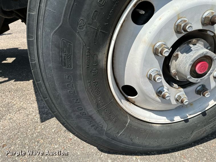 image for item NF9139 2009 Sterling LT7501  dump truck