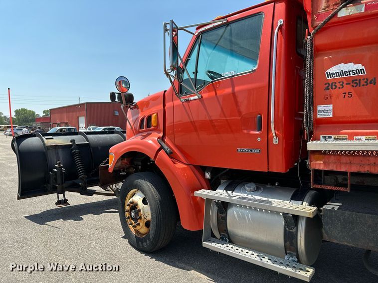 image for item NF9140 2005 Sterling LT7500  dump truck