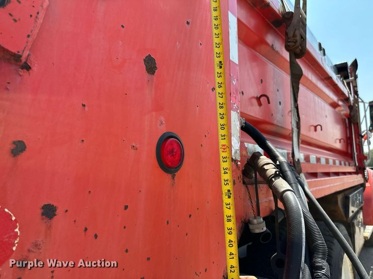 image for item NF9140 2005 Sterling LT7500  dump truck