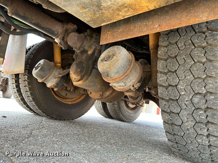 image for item NF9140 2005 Sterling LT7500  dump truck
