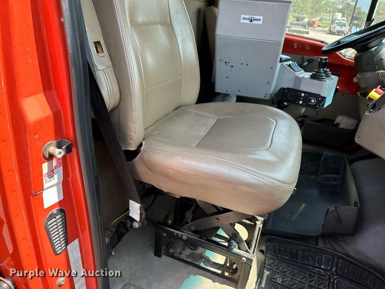 image for item NF9140 2005 Sterling LT7500  dump truck