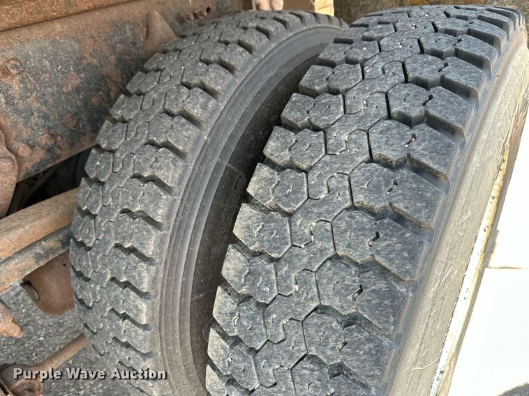 image for item NF9140 2005 Sterling LT7500  dump truck