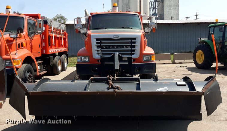image for item NF9141 2006 Sterling LT7500  dump truck
