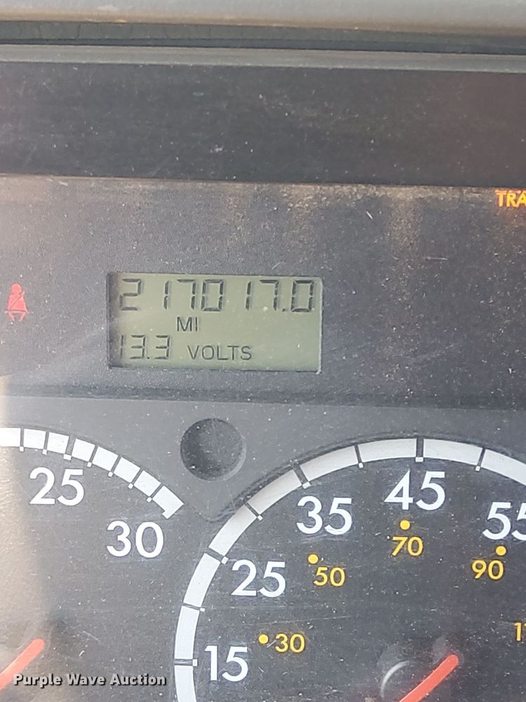 image for item NF9141 2006 Sterling LT7500  dump truck